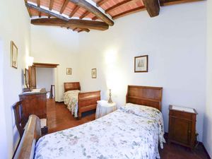 23770613-Ferienwohnung-4-Cortona-300x225-4