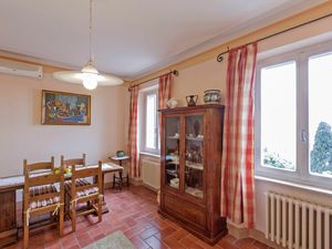 23894350-Ferienwohnung-4-Cortona-300x225-4