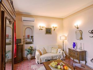 24029323-Ferienwohnung-2-Cortona-300x225-5