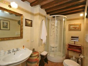 24029328-Ferienwohnung-3-Cortona-300x225-5