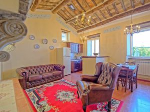 24029734-Ferienwohnung-2-Cortona-300x225-5