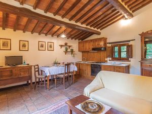 23722997-Ferienwohnung-4-Cortona-300x225-2