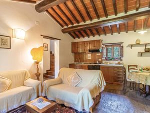 23722212-Ferienwohnung-4-Cortona-300x225-2