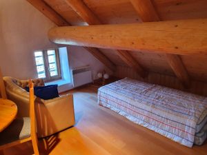 23682524-Ferienwohnung-4-Corzoneso-300x225-3