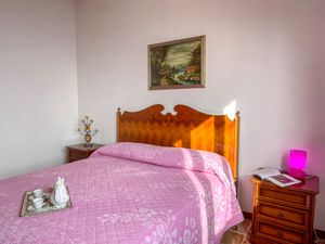 23860524-Ferienwohnung-6-Costarainera-300x225-1