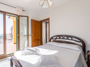 23877614-Ferienwohnung-6-Costarainera-300x225-3