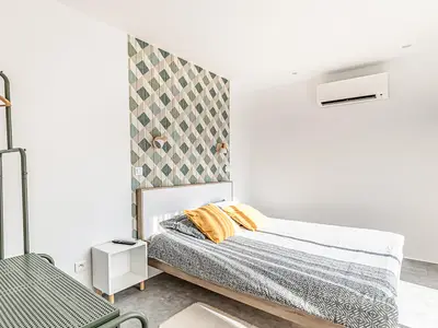 bed