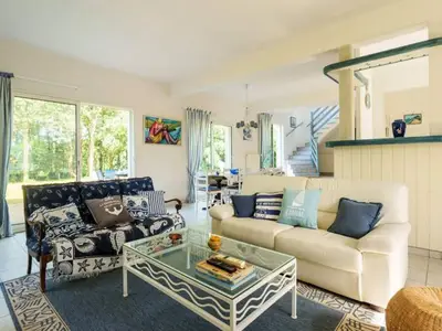 Ferienwohnung für 9 Personen (178 m²) in Crach 3/10