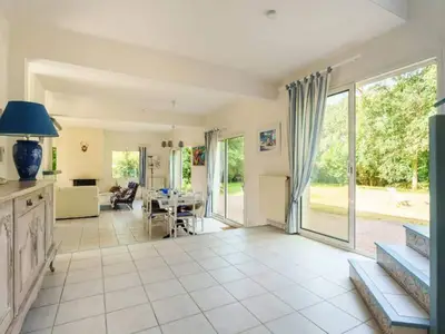 Ferienwohnung für 9 Personen (178 m²) in Crach 4/10