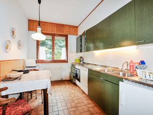 24018998-Ferienwohnung-7-Crans-Montana-300x225-5