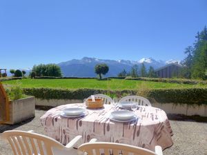 23838663-Ferienwohnung-3-Crans-Montana-300x225-0