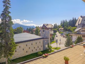 23843001-Ferienwohnung-5-Crans-Montana-300x225-3