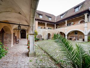 19275510-Ferienwohnung-2-Creglingen-300x225-1