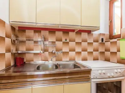 Ferienwohnung für 5 Personen in Cres 9/10
