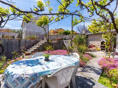 Ferienwohnung für 2 Personen (30 m²) in Cres 4/10