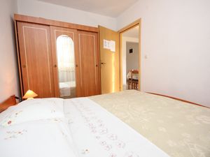 19050723-Ferienwohnung-4-Cres-300x225-5