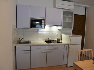 19050860-Ferienwohnung-4-Cres-300x225-5