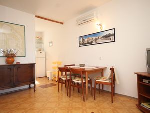 19375088-Ferienwohnung-4-Cres-300x225-3