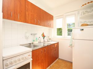 19375088-Ferienwohnung-4-Cres-300x225-4