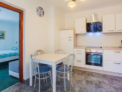 Ferienwohnung für 4 Personen (40 m²) in Cres 10/10