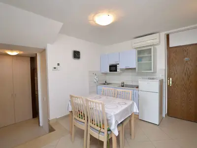 Ferienwohnung für 4 Personen (40 m²) in Cres 10/10