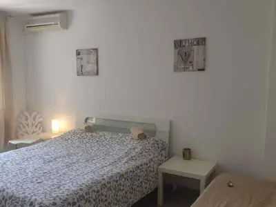 Ferienwohnung für 3 Personen (33 m²) in Crikvenica 1/10