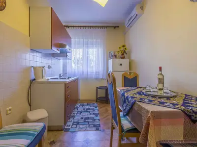 Ferienwohnung für 4 Personen (58 m²) in Crikvenica 9/10