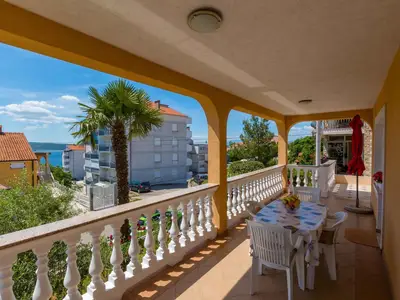 Ferienwohnung für 4 Personen (67 m²) in Crikvenica 4/10