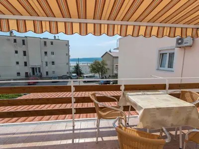 Ferienwohnung für 5 Personen (58 m²) in Crikvenica 2/10