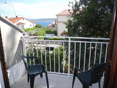 Ferienwohnung für 3 Personen (35 m²) in Crikvenica 1/10