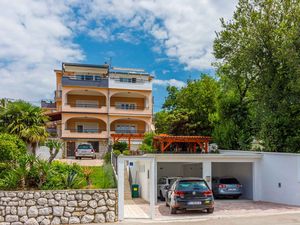 23781166-Ferienwohnung-9-Crikvenica-300x225-1