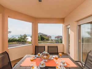 23781182-Ferienwohnung-5-Crikvenica-300x225-1