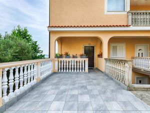 23781299-Ferienwohnung-3-Crikvenica-300x225-3