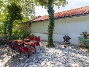 23781298-Ferienwohnung-3-Crikvenica-300x225-5