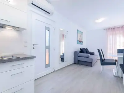 Ferienwohnung für 4 Personen (32 m²) in Crikvenica 7/10