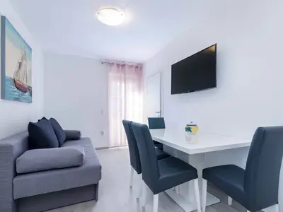 Ferienwohnung für 4 Personen (32 m²) in Crikvenica 10/10