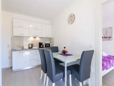 Ferienwohnung für 4 Personen (55 m²) in Crikvenica 8/10