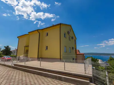 Ferienwohnung für 5 Personen (76 m²) in Crikvenica 3/10