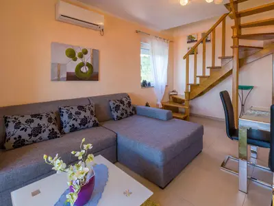 Ferienwohnung für 5 Personen (76 m²) in Crikvenica 8/10