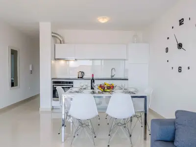 Ferienwohnung für 4 Personen (50 m²) in Crikvenica 8/10