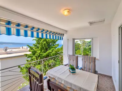 Ferienwohnung für 4 Personen (65 m²) in Crikvenica 1/10