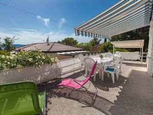 691670-Ferienwohnung-5-Crikvenica-300x225-5