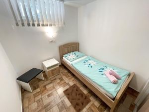 23167637-Ferienwohnung-3-Crikvenica-300x225-5