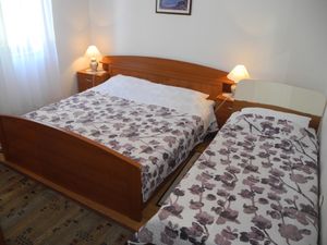 22806631-Ferienwohnung-4-Crikvenica-300x225-5