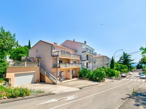 17986619-Ferienwohnung-4-Crikvenica-300x225-0