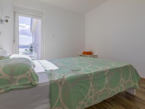 22309057-Ferienwohnung-6-Crikvenica-300x225-5