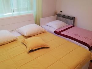 23471205-Ferienwohnung-5-Crikvenica-300x225-2