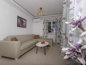 22634397-Ferienwohnung-3-Crikvenica-300x225-4