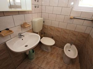 23658090-Ferienwohnung-3-Crikvenica-300x225-4