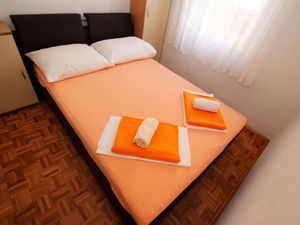 23658090-Ferienwohnung-3-Crikvenica-300x225-5